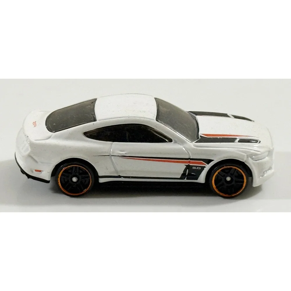 Hot Wheels 2015 Ford Mustang GT Kids 1:64 White Black Orange Stripes Diecast Car
